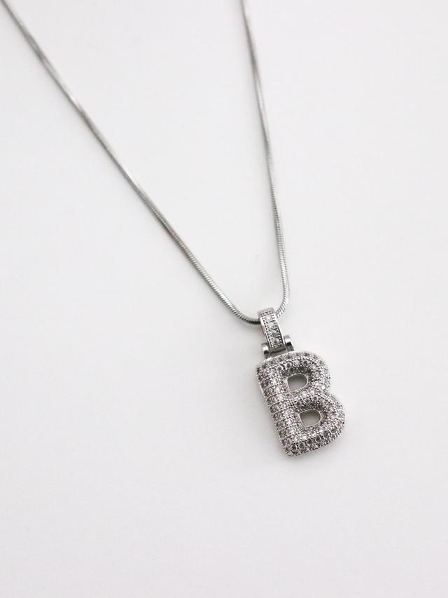 BAEBAE NECKLACE