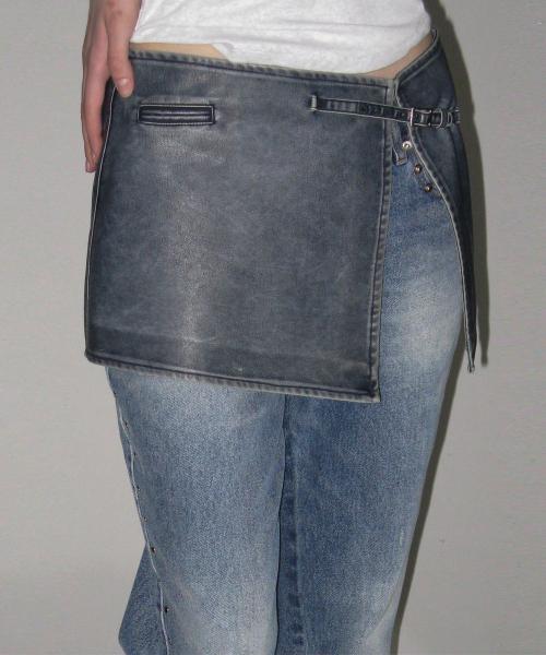 워시드 레더 랩 미니 스커트_네이비