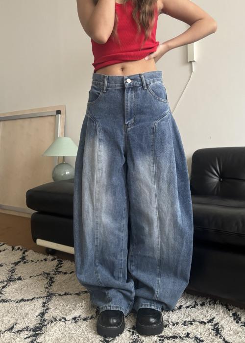 circle incision denim