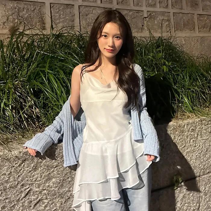 Drape neck unbalance shirring layered blouse - white