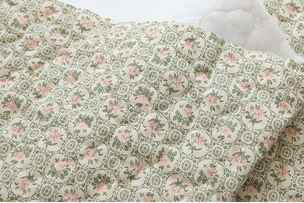 구름 누빔 원단 대폭 30수 2온스 꽃무늬 서클 플라워 Z1800