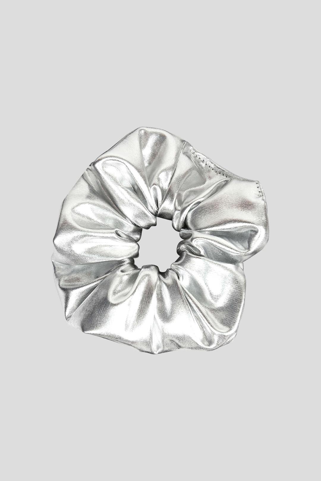 실버 글로우 스크런치