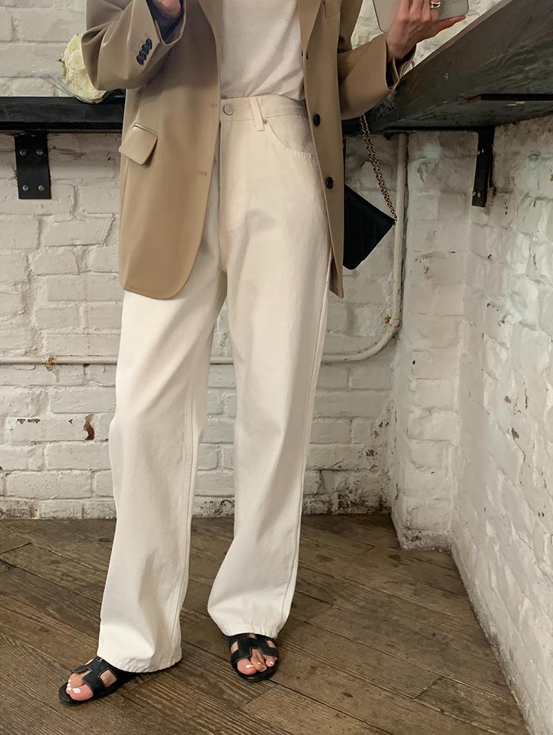 [Lemoir] Straight White Jeans (2 color) *블랙 추가