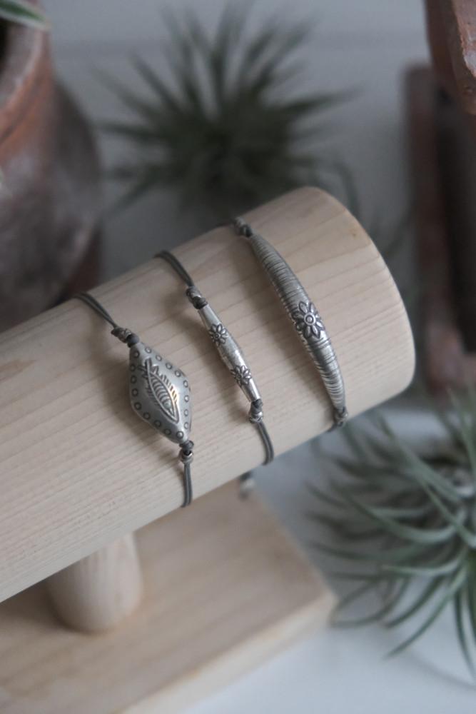 [자체제작] Silver Fish, Flower B. 실버 물고기, 꽃 실 팔찌