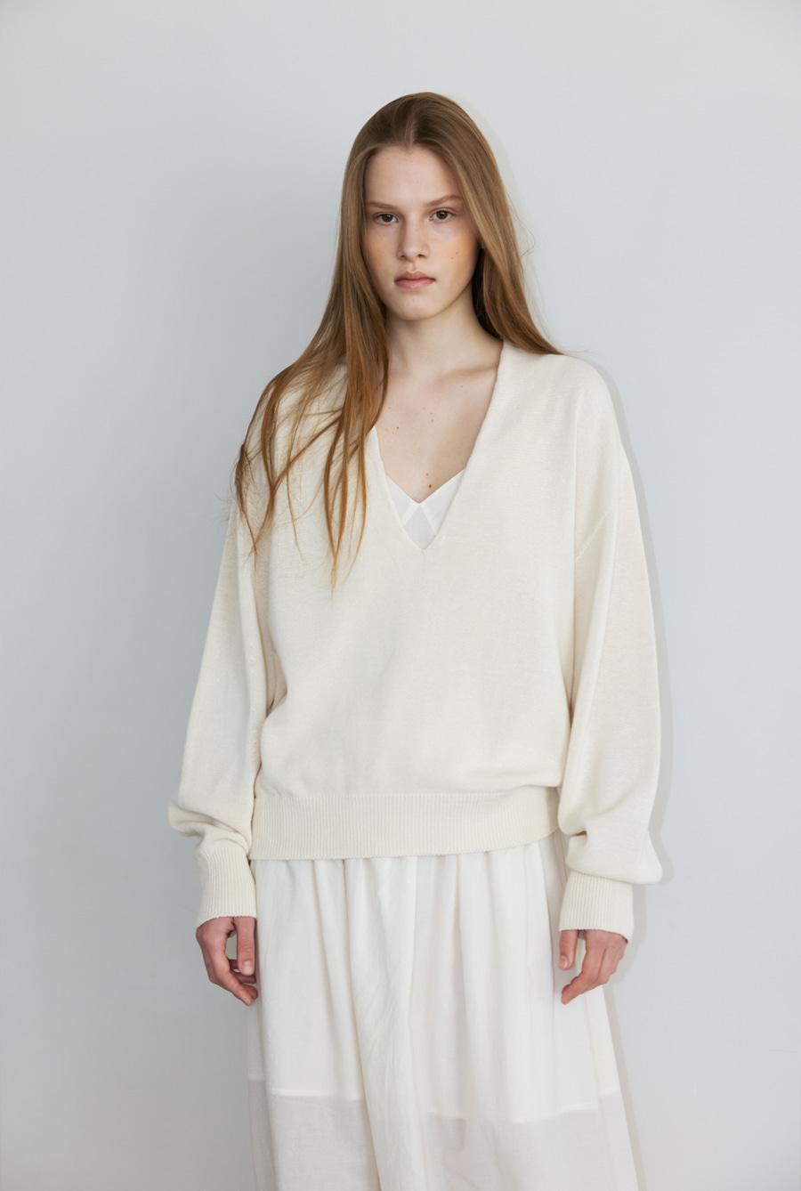 MORA SWEATER (MILK)