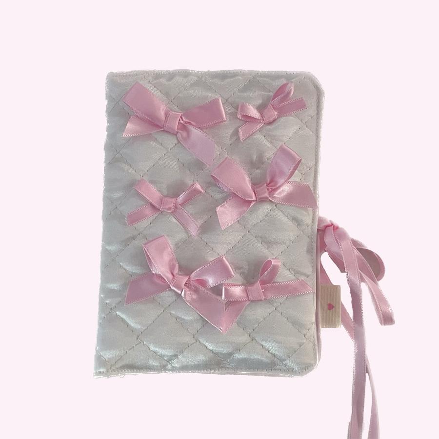 リボン過多少女 여권 케이스