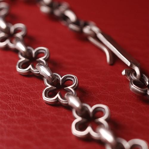 Clover Chain