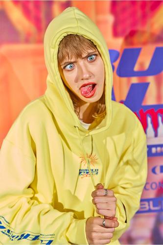 BA RADIO PIC HOODIE YELLOW