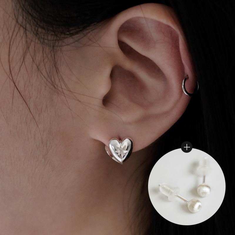 [실버볼귀걸이증정][아몬즈 단독] Sparkle heart one touch earring