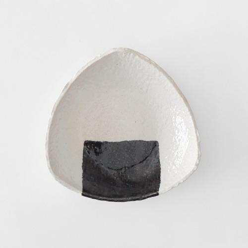 오니기리 깊은 접시