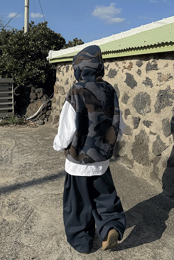 CAMO 덤블 후드베스트