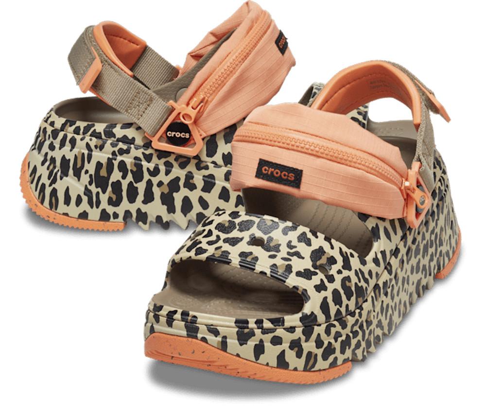 크록스 하이커 엑스케이프 애니멀 남녀공용 샌들 슬리퍼 카키 레오파드
