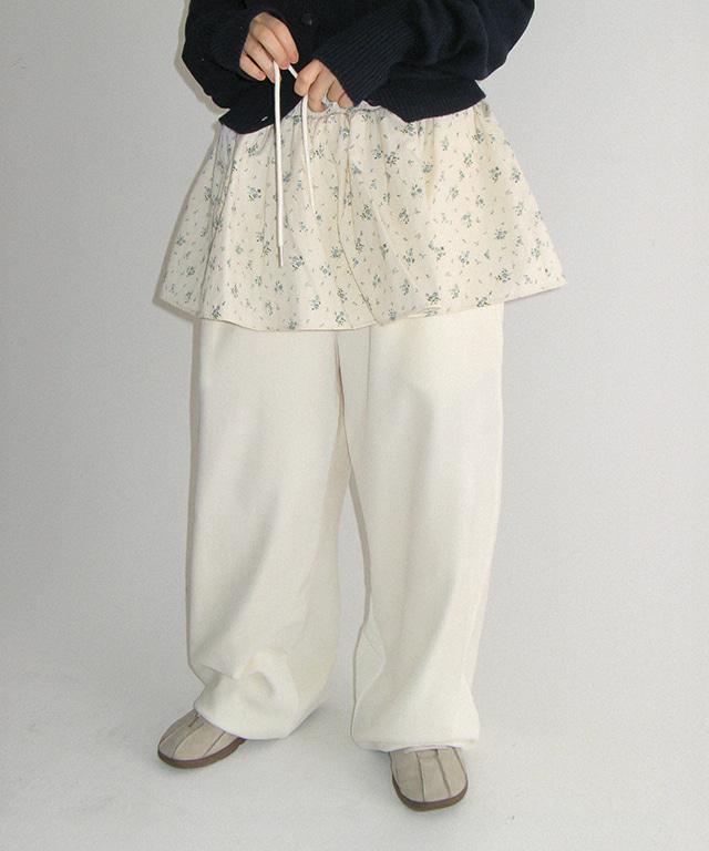 LAYERED SKIRT TRAINING PANTS IVORY FLOWER