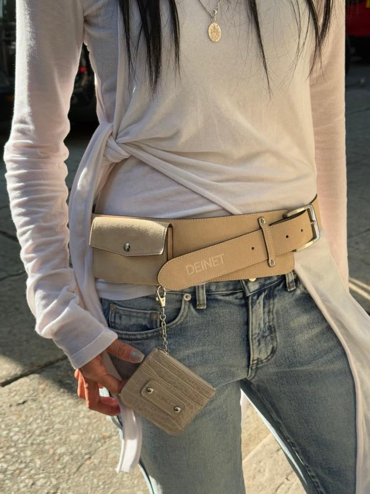 IN MY POCKET SUEDE BELT IN BEIGE