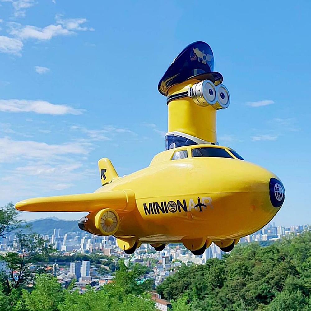 CGV 미니언즈 비행기 팝콘통 굿즈