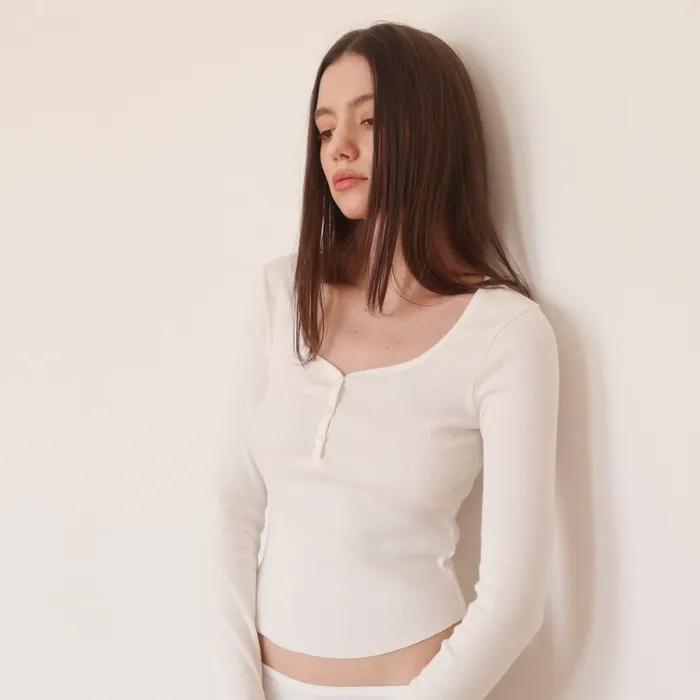 (2차 리오더) Roa Burton Top (white)