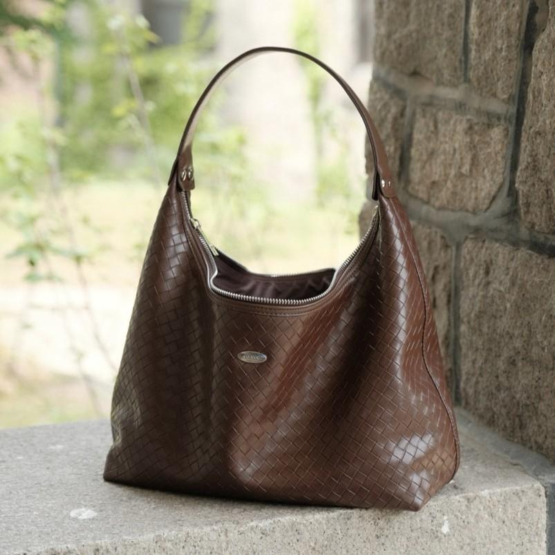 고세핸드백 플로우위빙 호보백 GM167K