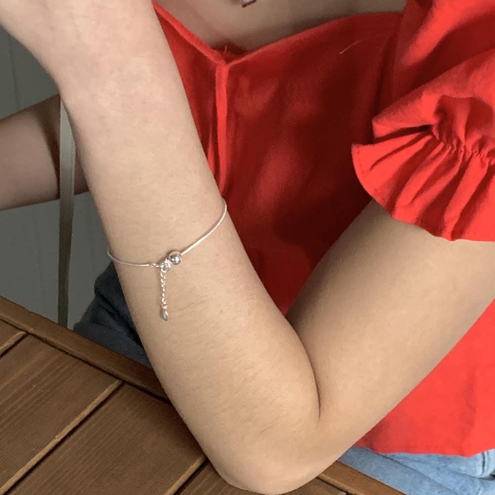 [바라두925] 실키 후프 볼 팔찌