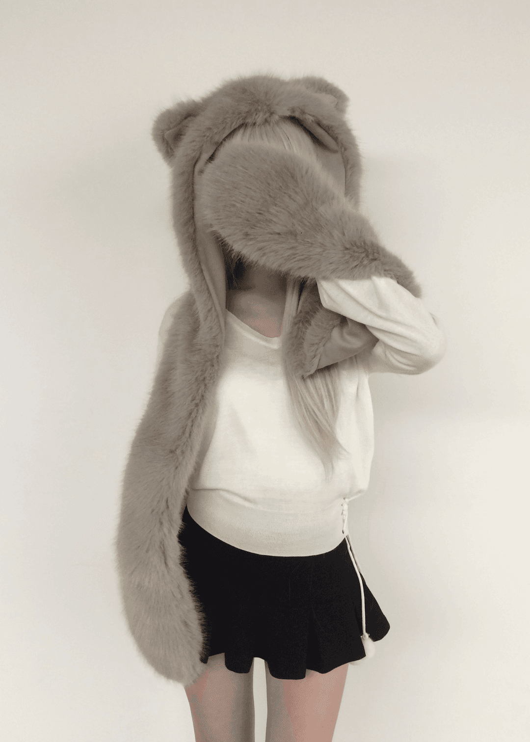 CRYING KITTY MUFFLER [LIGHT GREY]