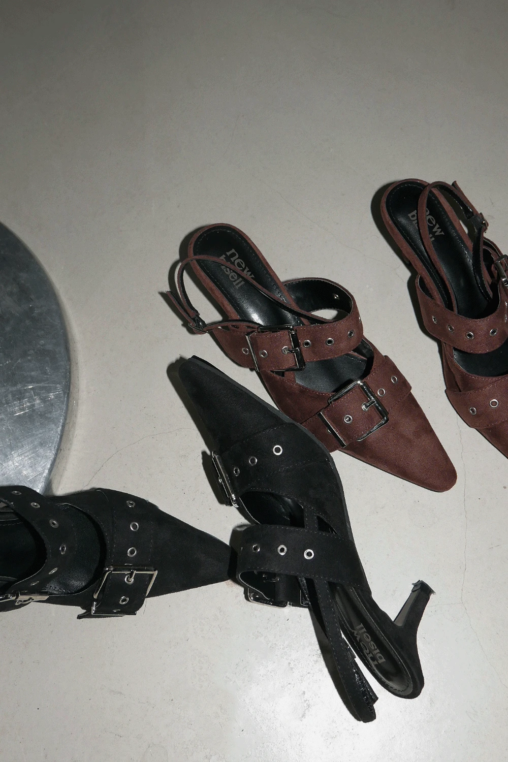 2 BOLD BUCKLE STILETTO HEEL / 2 볼드 버클 스틸레토 힐