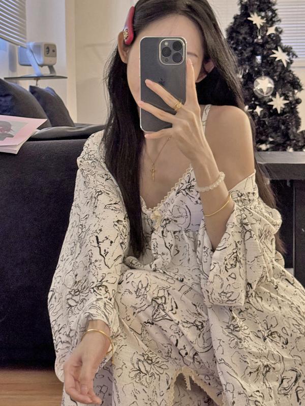 [캡내장] 화이트플루 3pcs 민소매 로브 상하세트 파자마 잠옷