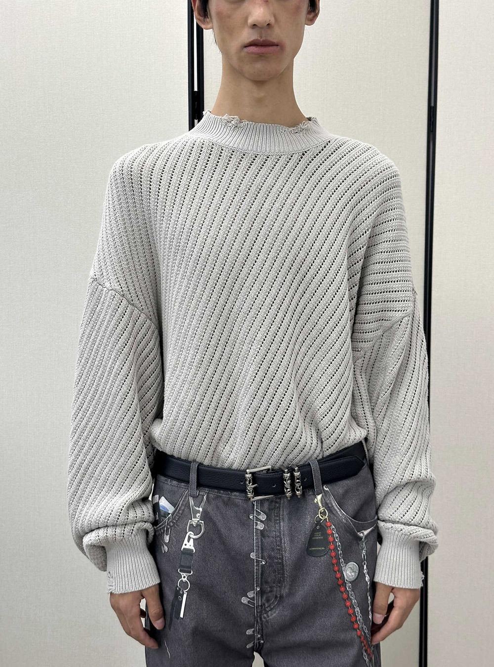 [NONRADICAL] Diagonal Knit Sweater (2color)