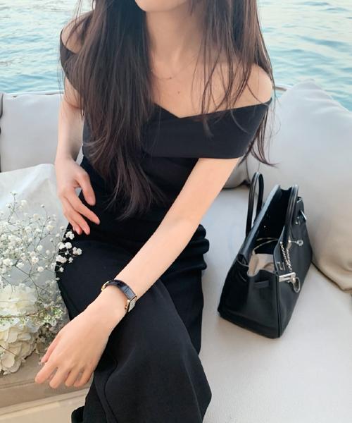 미뉴에트 Katty tee (블랙)