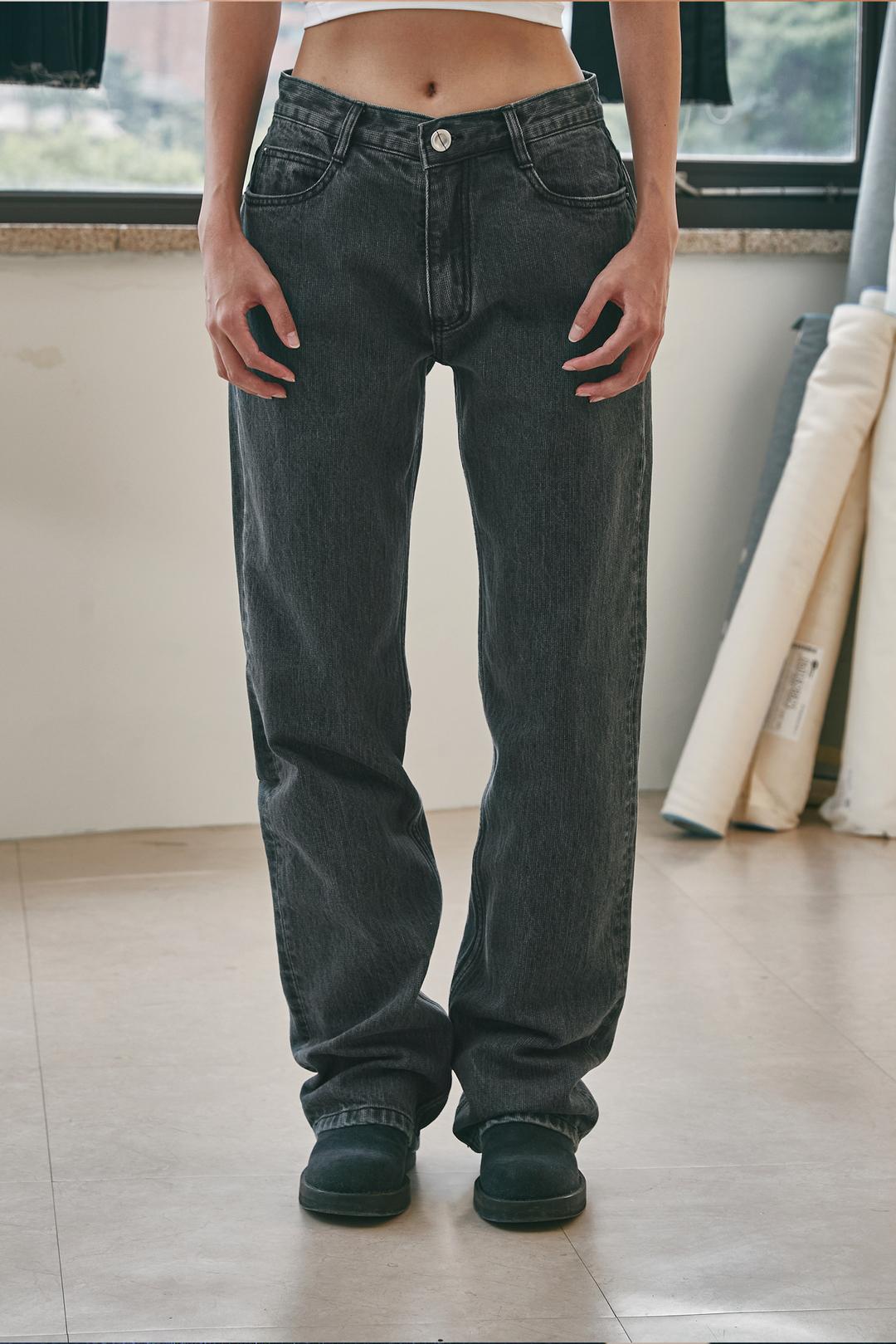 F 010 STRIPED DENIM JEANS