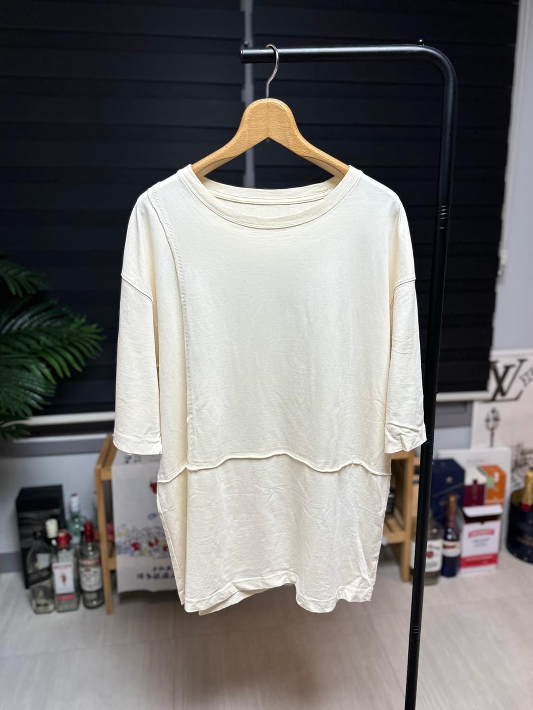 [L] 유스 절개 디테일 티셔츠 에크루 | 후루츠패밀리