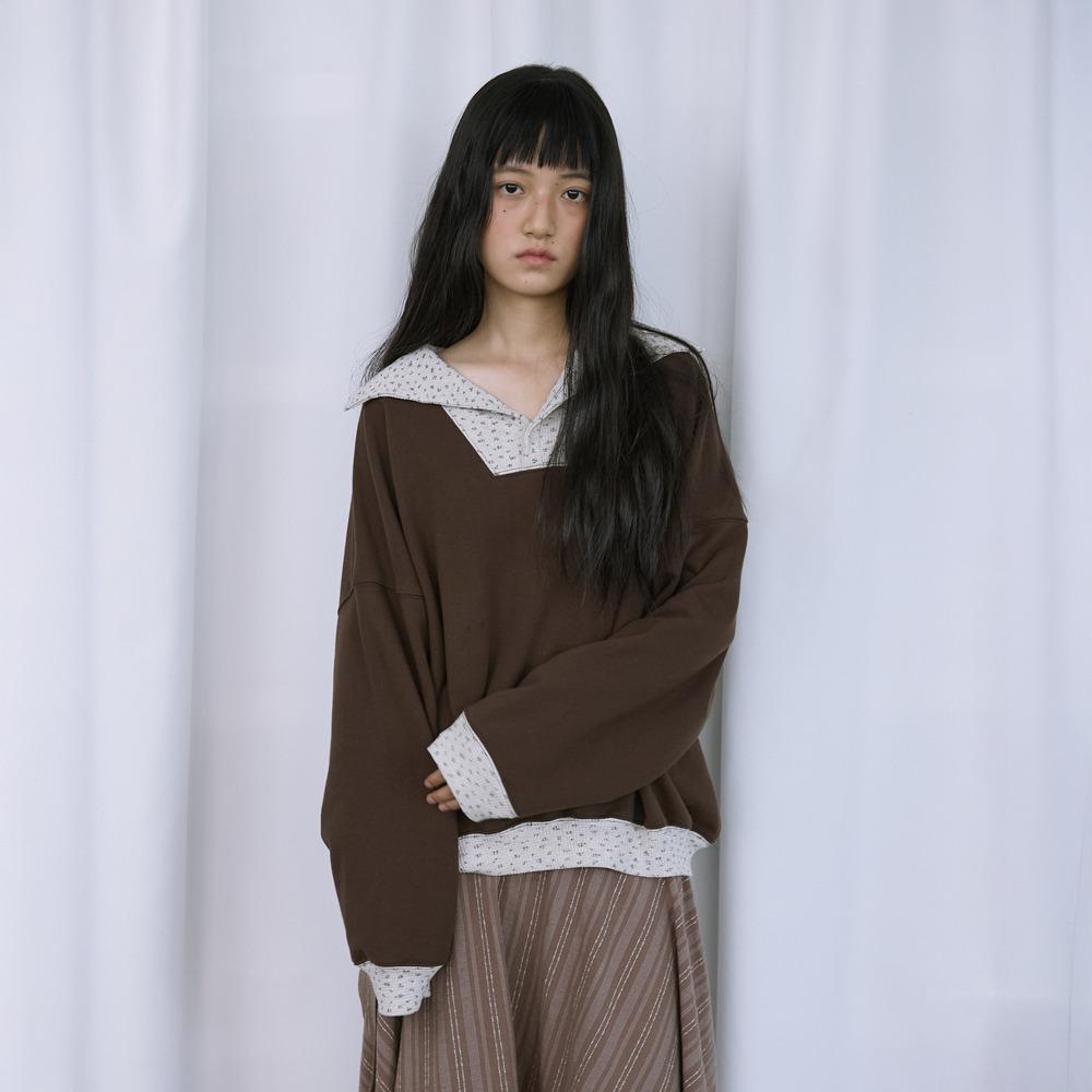 Daisy Back Point Sweatshirt_Brown