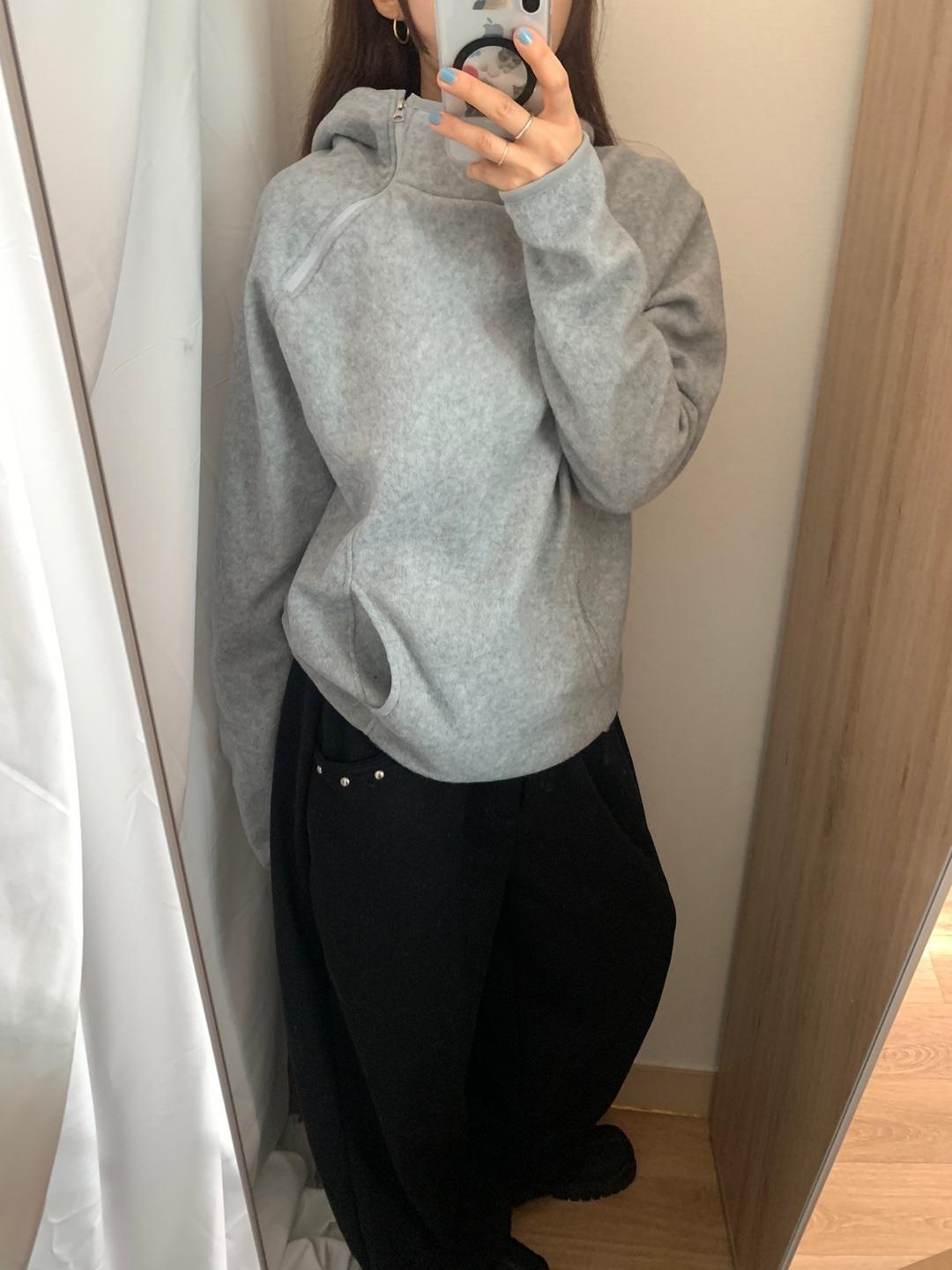 일랑 사선 언발 지퍼 하이넥 폴라후드