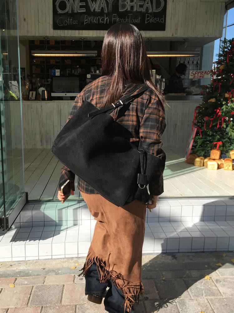 유니섹스 스웨이드 토트 숄더 백 3c