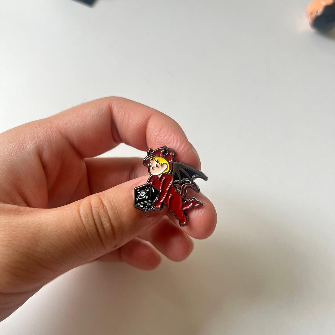 BLF devil dice pin badge