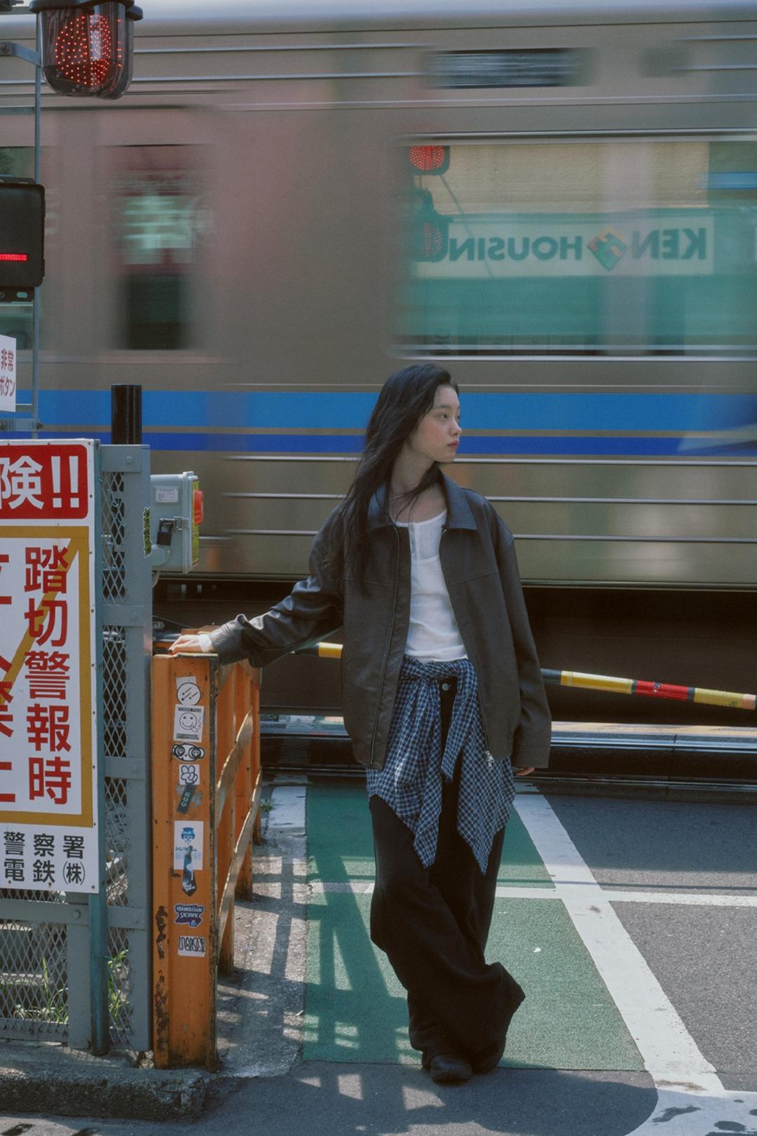 DETACHABLE FUR COLLAR LEATHER BLOUSON (BROWN)