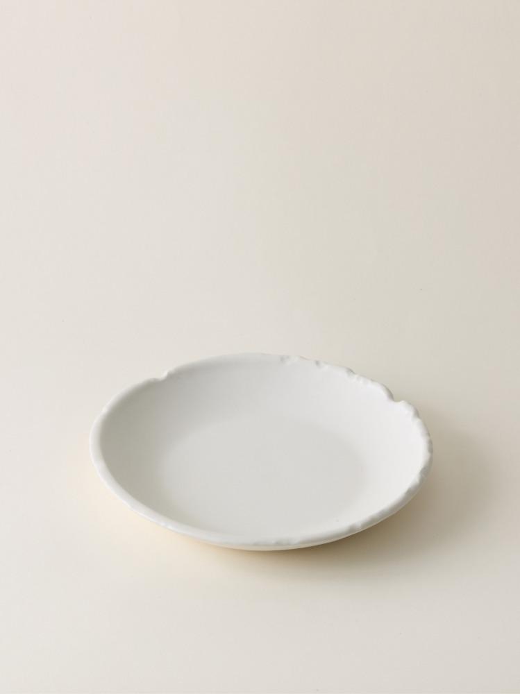 MALAGA PLATE #2 Ice white