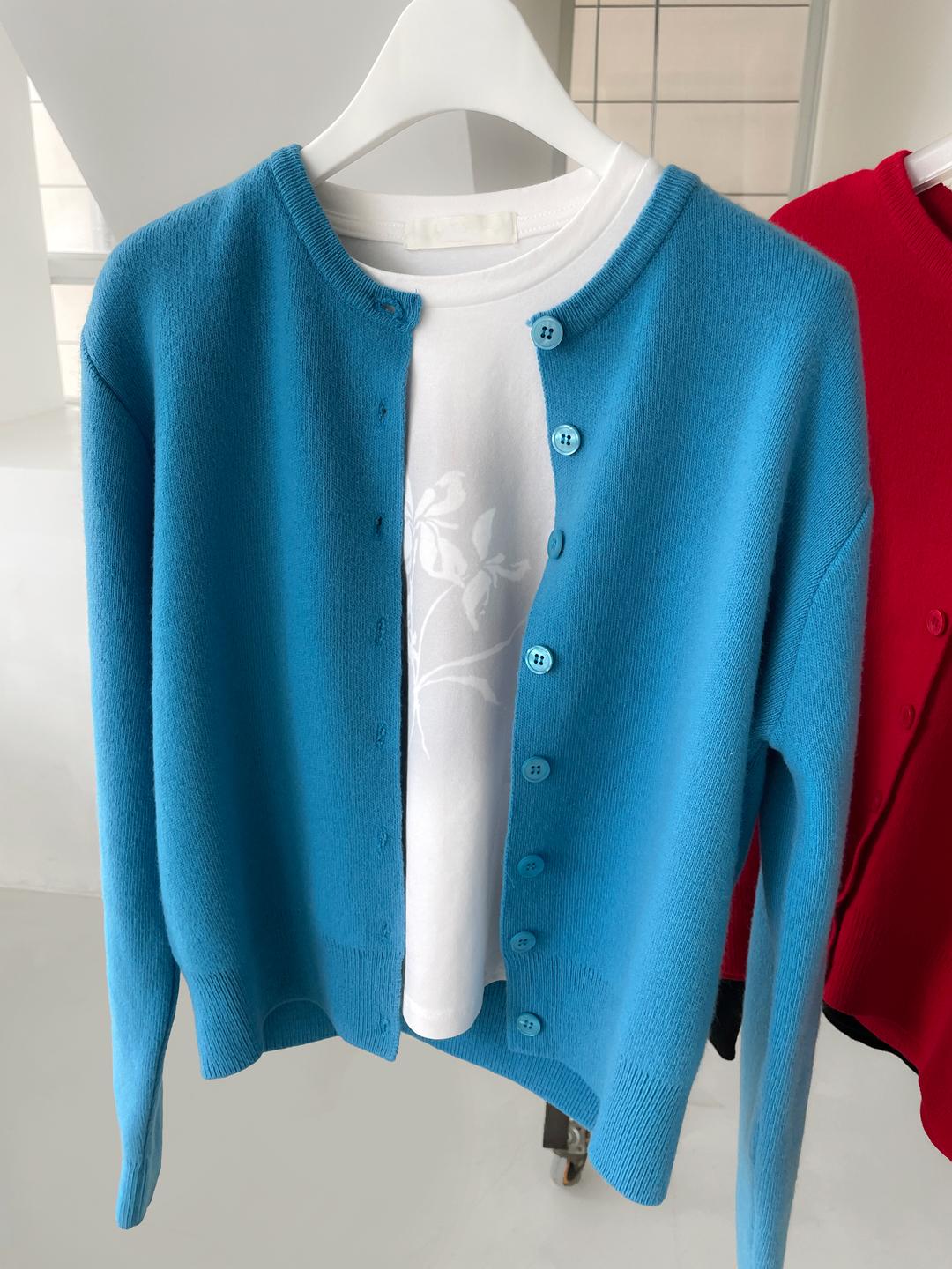 MOW CASHMERE ROUND CARDIGAN, WATER BLUE (7C)