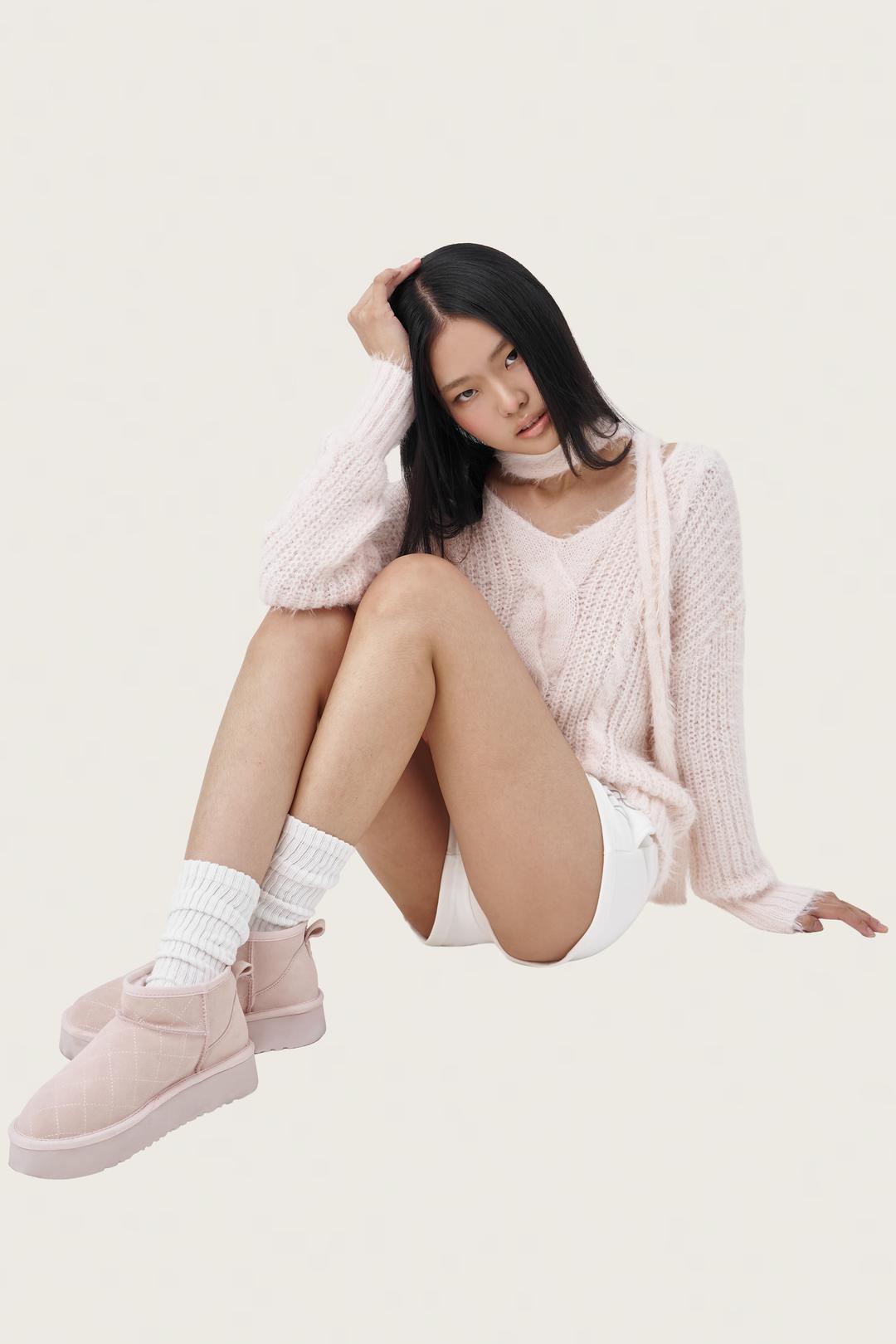 Sugar crush quilted fur boots