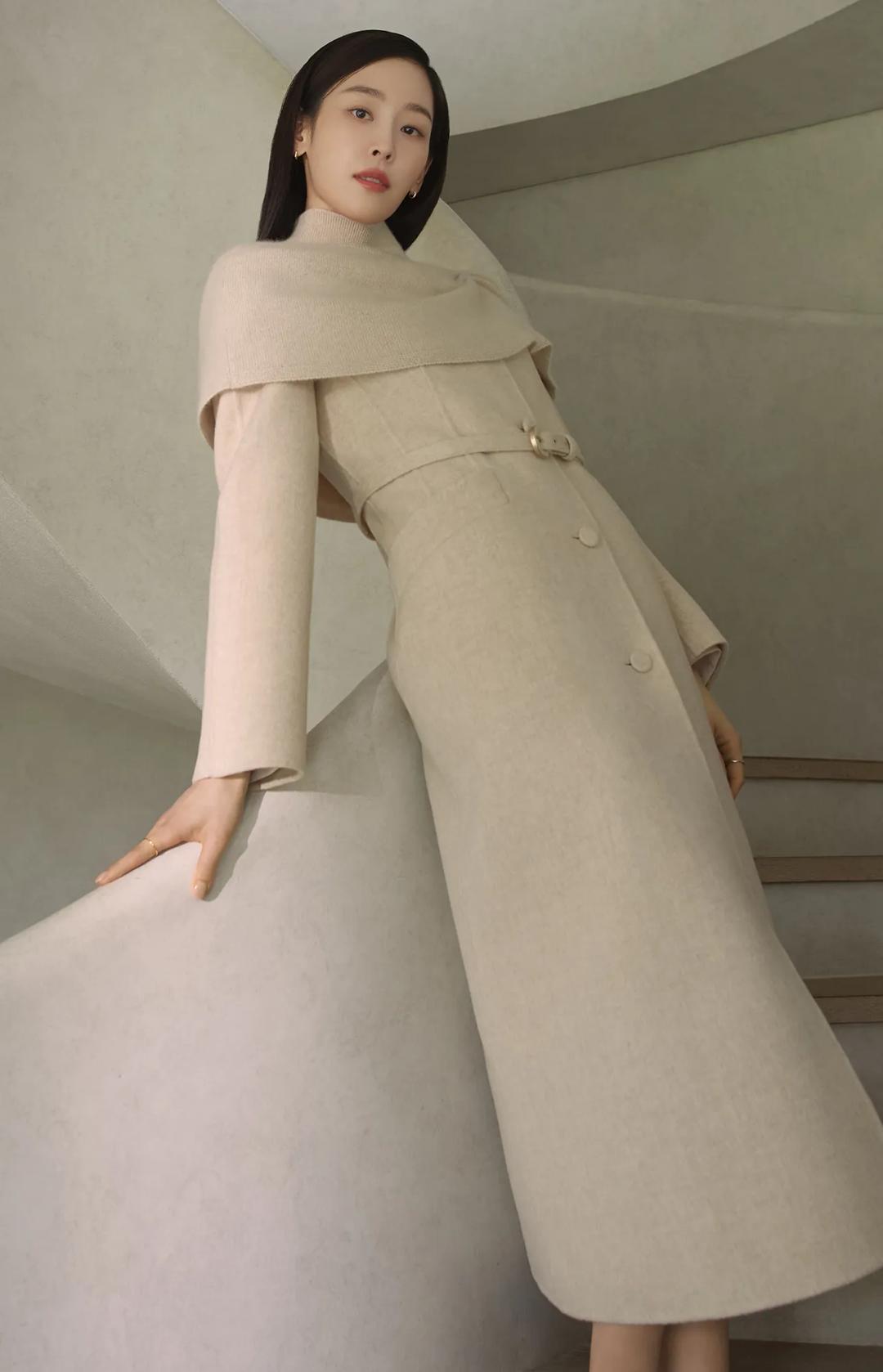 멘다 니트 레이어드 코트(서현진 착용)