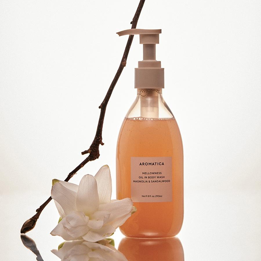 NEW 멜로우니스 오일 인 바디워시 매그놀리아 & 샌달우드 290ML