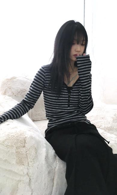 나의나인 재진행 [nnn] nana t-shirt _ charcoal