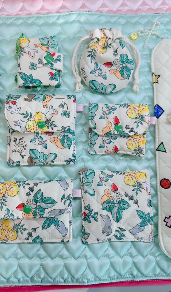 클로버 레빗 컬렉션 복조리 파우치 카드지갑 에어팟케이스 필통