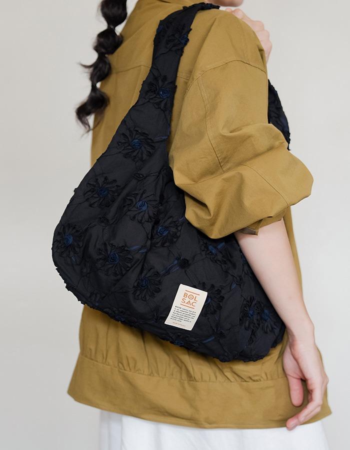 BOLSAC) bloom shoulder bag _ soft black