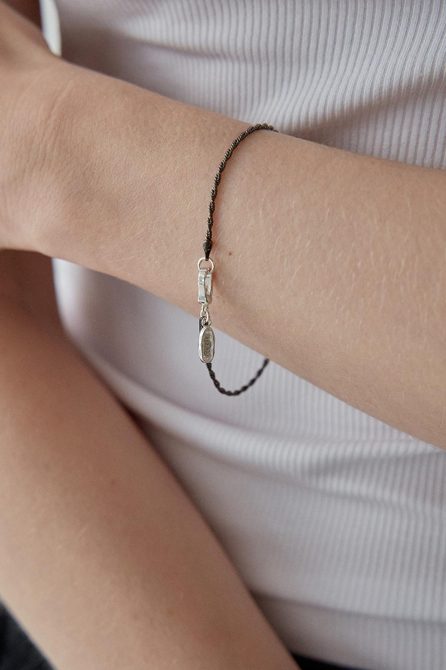 B.003/TWIST CHAIN BRACELET(BLACK)