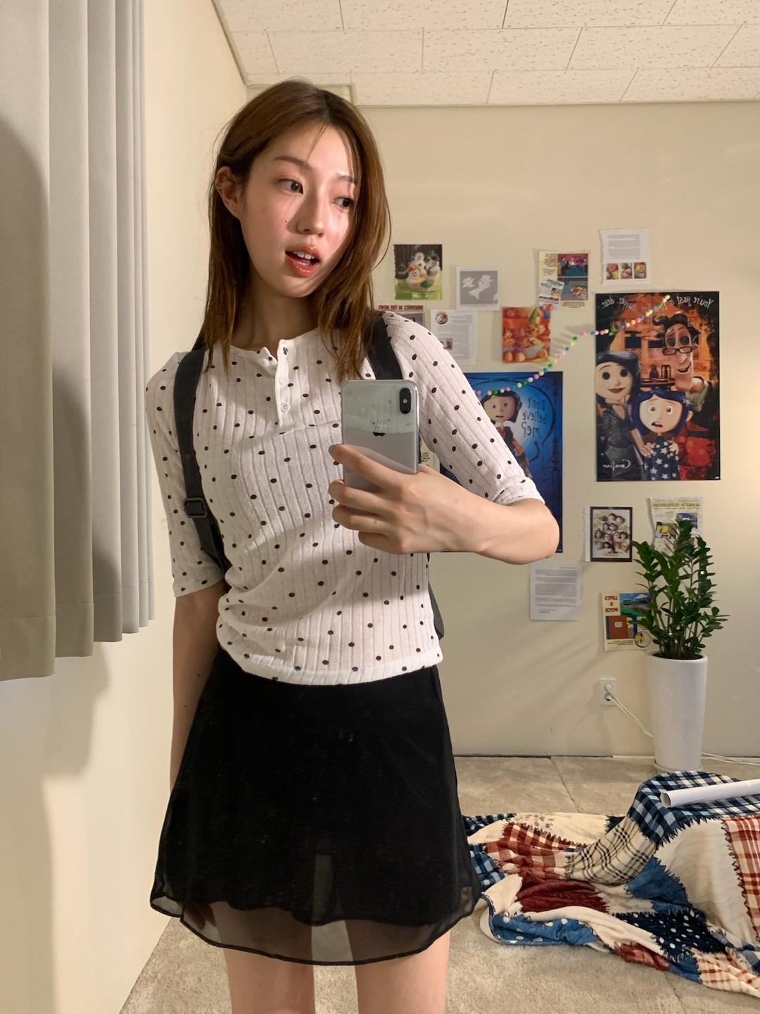 보우아카이브 button polka-dot tee
