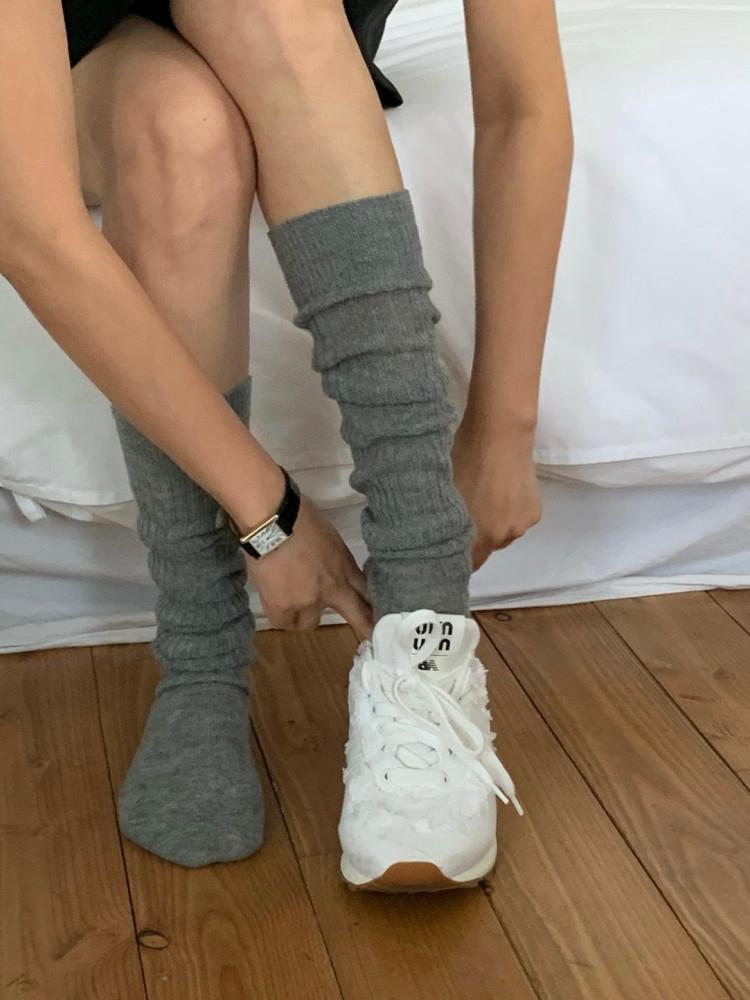 (그레이 당일) AMIMENT 아미먼트 울 캐시 골지 니삭스 (4color)