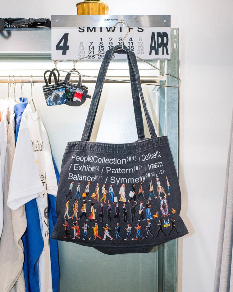 Peoples2 Collector Bag / Charcoal : PointOfTime