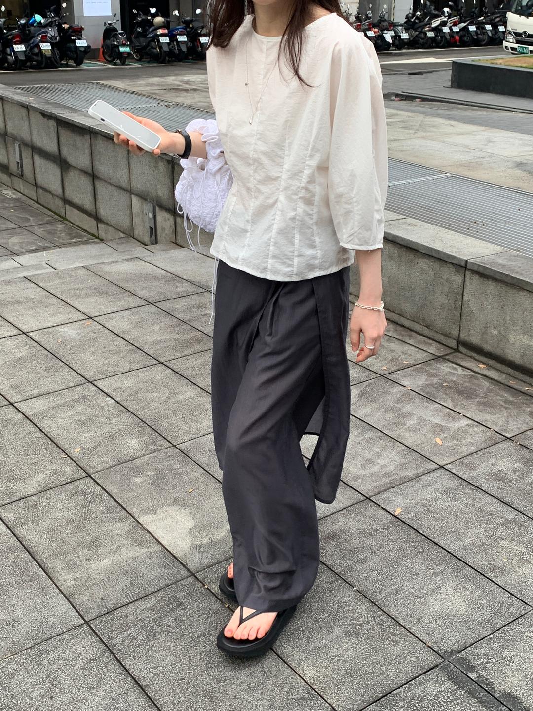 [리어스 제작] 그로스 블라우스 (ivory)