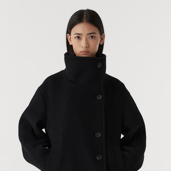 Hayes Half Coat (Black)