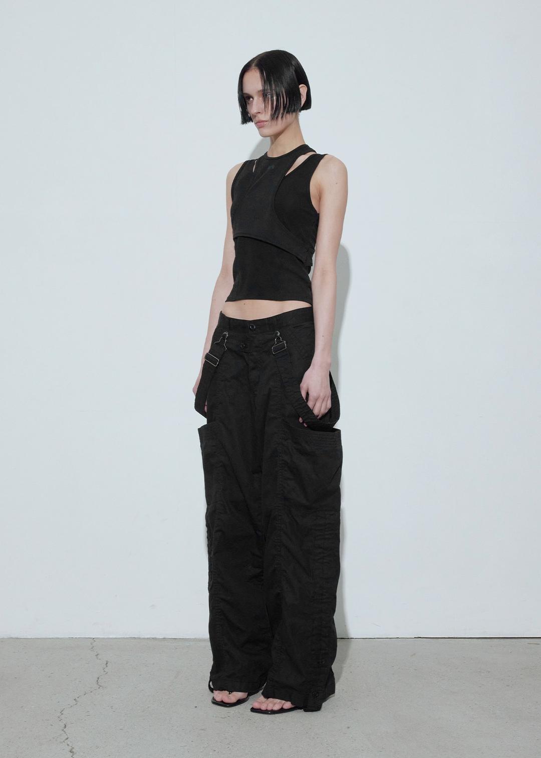 LAYERED TRACK TANK TOP, BLACK