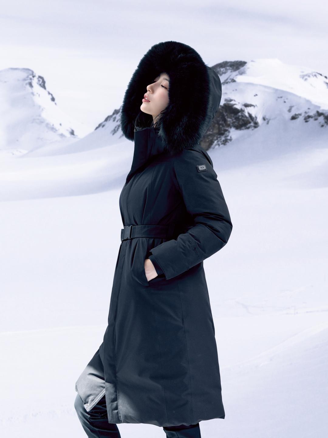 G900 트리니티(TRINITY) 고어 다운 W (Black)